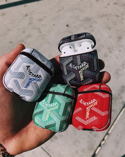 airpods pro goyard case